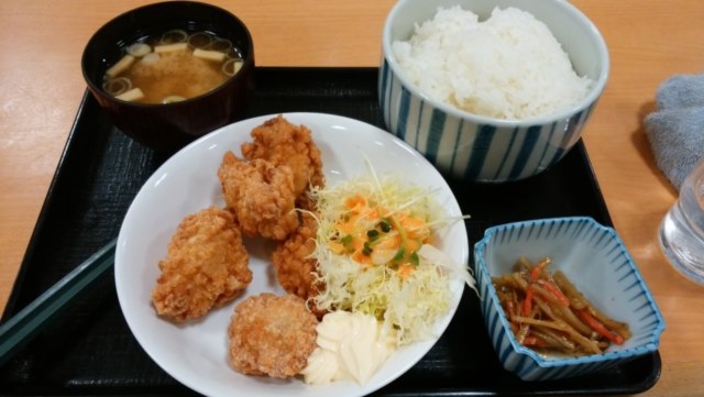 唐揚げ定食