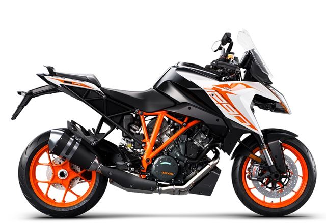 super-duke-gt-side